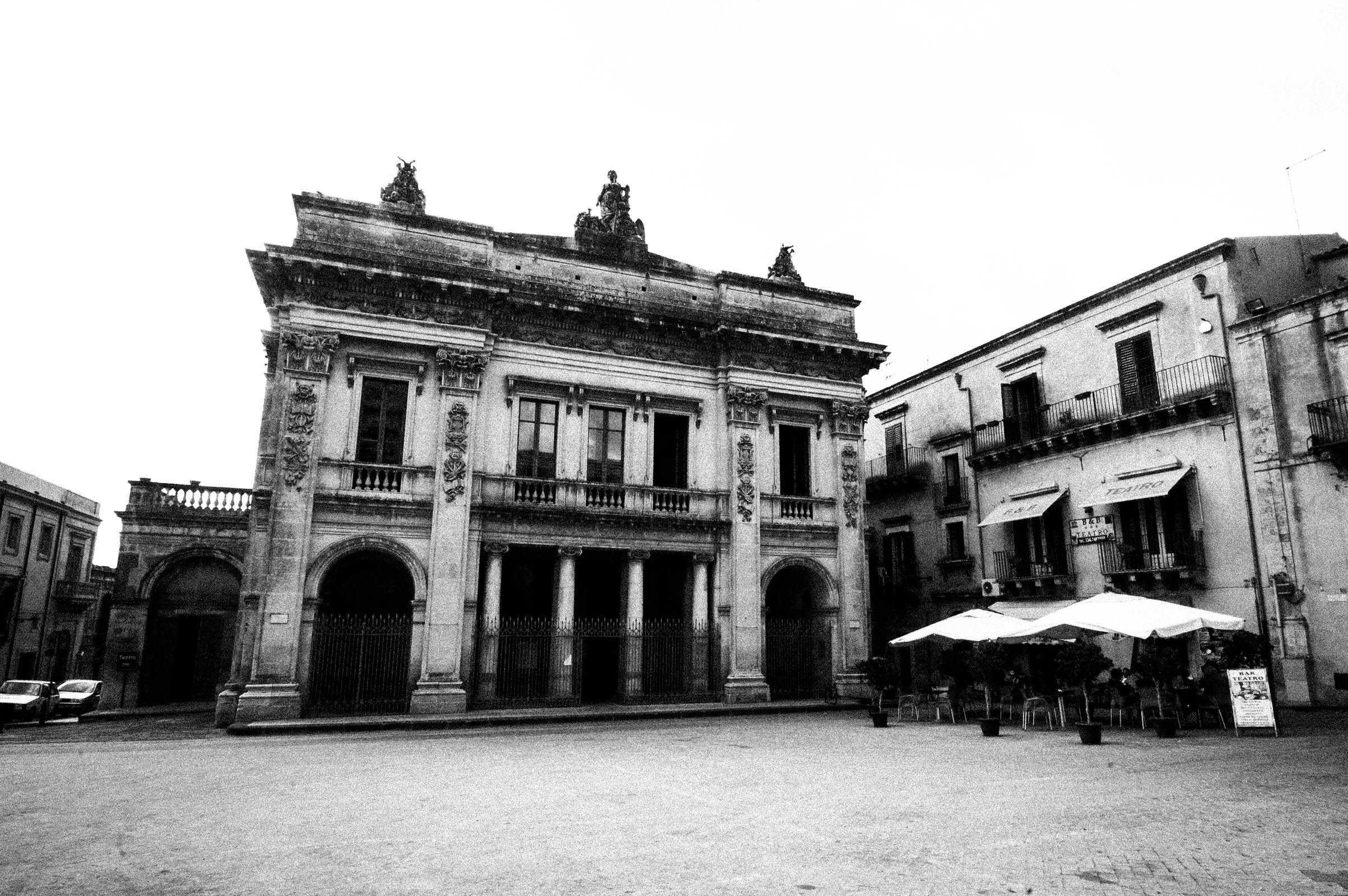 noto-24